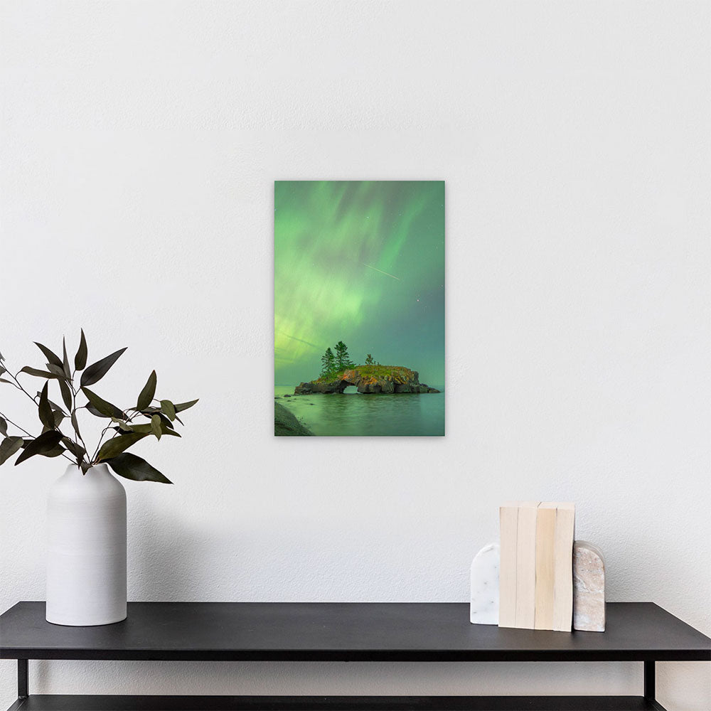 Nathan Klok - Hollow Rock Aurora