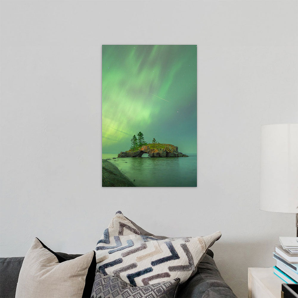 Nathan Klok - Hollow Rock Aurora